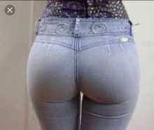 SABROSA CHICA, CON HERMOSO TRASERO!!