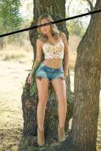 KENA stunning colombian model, let her seduce you and enjoy!