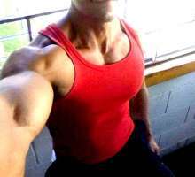 MUSCULADO VERGON CULON SUPER CUERPO MUSCULOSO