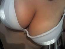 Vendo mis fotos desnuda