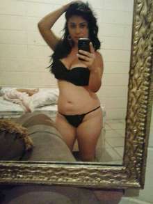CHICA MUY ARDIENTE Y SENSUAL TRATO DE NOVIOS