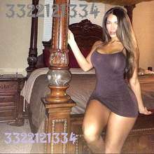 NATASHA MORENA CON UN CUERPO INCREÍBLE Y UN ROSTRO BELLO