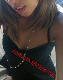 Flaquita súper sexy y caliente