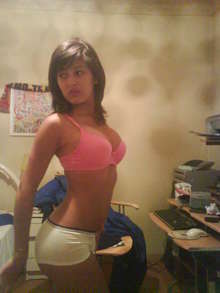 Soy Ruth, linda, delgada, con medidas perfectas