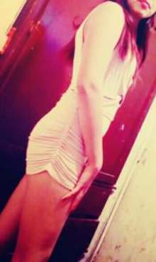 AHILYN ....chica disponible con lugar 18 años $$ 700 servic