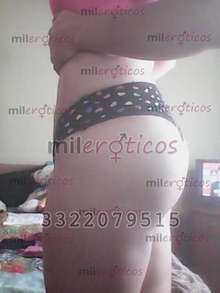 Hermosa maquina sexual, experta en primerisos