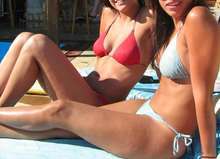 Dos amigas universitarias, somos bisexuales!