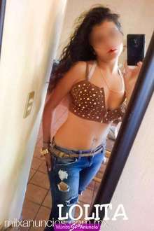Solo watps vivo con mis papis! !! De panochita rosadita!!