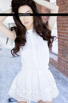 MARCELA modelo espectacular con piel muy blanca, WHATSAPP