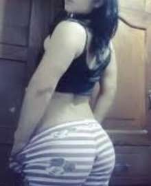 Nataly exuberantes curbas