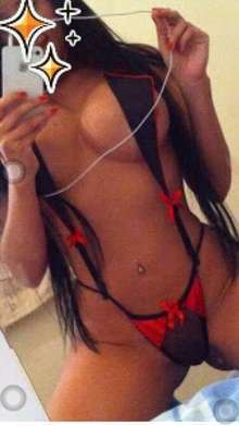 HERMOSA Y SENSUAL DANIELA