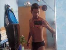 DAMIAN, CHICO ESCORT CON HERRAMIENTA DE 20 CM