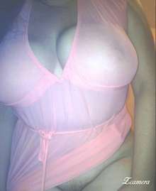 tetona lactando chica real
