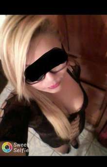 Soy Amy y sere tu juguete sexual