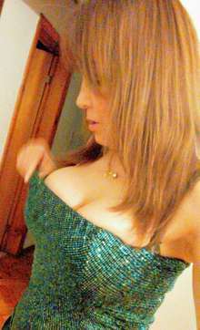 CACHONDA Y COMPLACIENTE SEÑORA. FOTOS REALES..CONOCEME PAPI