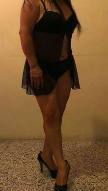 krystal mujer sexi rica y mucho  mas