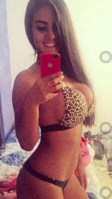 JOVENCITA COMPLACIENTE INSACIABLE