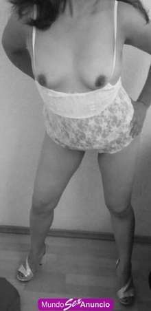 JOVENCITA RICA DELGADA Y DISCRETA