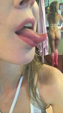CHICA DE 22 AÑOS BUSCANDO BUEN SEXO!!!