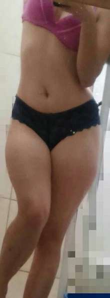 Violeta hermosa chaparrita morenita clara ojitos claros
