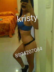 HOLA CHIKOS SOY KRISTY TENGO 25 AÑOS...