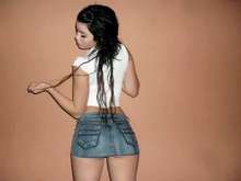 INSACIABLE Y HERMOSA HEMBRA