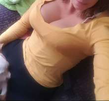 Lorena, mujer totalmente real y cachonda