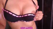 COJEME RICO PAPI APRETADITA RIQUISIMA