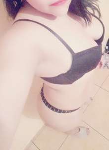 Nancy  ardiente 19 añitos