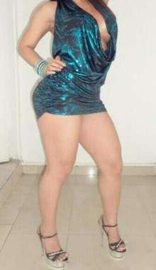 Danna sabrosa jovencita super caliente