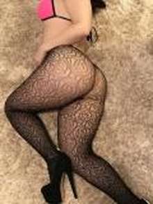 Arely cachonda jovencita