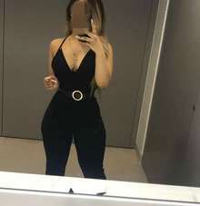 Alisson ♥ 26 años ♥ Nalgona ♥ SERVICIO ANAL VIP