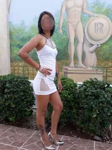 UNA SUPER PUTITA BISEXUAL DE 18 AÑOS!! WENDY