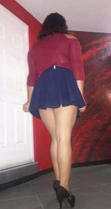 Melanie 19 años,universitaria sexy y muy ardiente