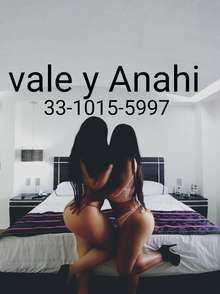 Valeria y Anahi super complacientes