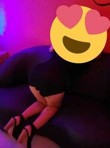 Nena super linda disponible 1400 por una hora   llámame