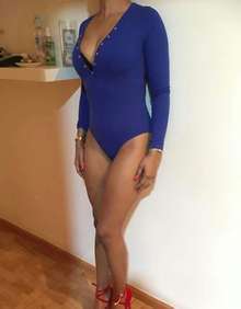 HERMOSA MUJER MADURA, BUSCO HOMBRE VERGON