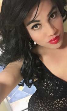 EN ESTA VIDA AY QUE PROBAR DE TODO SOY TRAVÉSTI