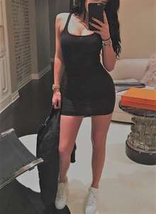 MARINA CHICA SEXY DE 25 AÑOS