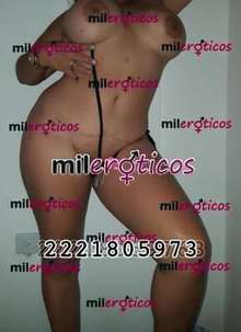 MORENA MUY COJELONA BUENISIMA MAMANDO VERGA