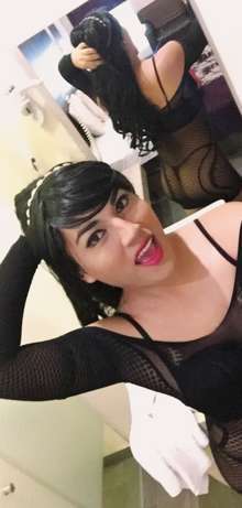 EN ESTA VIDA AY QUE PROBAR DE TODO SOY TRAVÉSTI PAPI