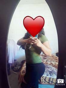 TE TRATO COMO MI NOVIO Y BESOS BIEN DADOS