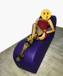 Bonita, delgadita, depiladita escort petite