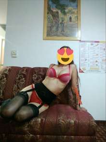 DANIELA RICA FLAQUITA REAL