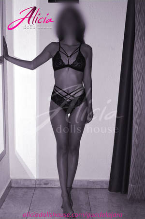 Lizeth la escort mas complaciente