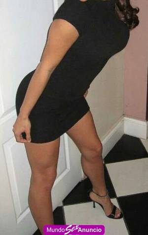 ELEGANTE Y BONITA DELGADA DE BUEN CUERPO Y MUY CACHONDA