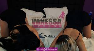 Cumple tu fantasia de estar con 2 chicas al mismo tiempo