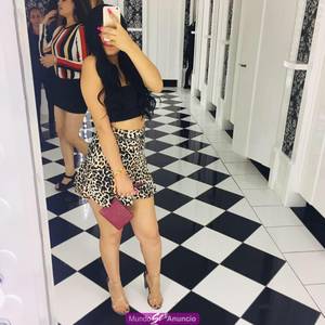 MICHELL NALGONA PIERNUDA INDEPENDIENTE ATREVETE