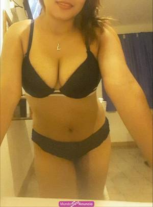 TENGO 22 AÑOS Y ME LLAMO RENATA SOY UN AMOR