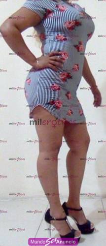 Liliana deceosa de provar y sentir tu lechita caliente